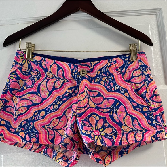 Size 00 Lilly Pulitzer “The Kerrie” shorts with 3in inseam - Picture 6 of 7